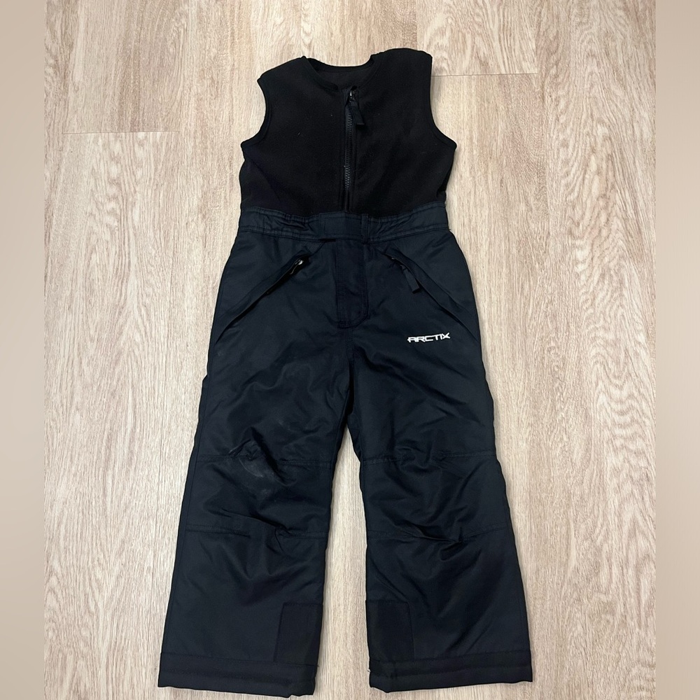 snowpants